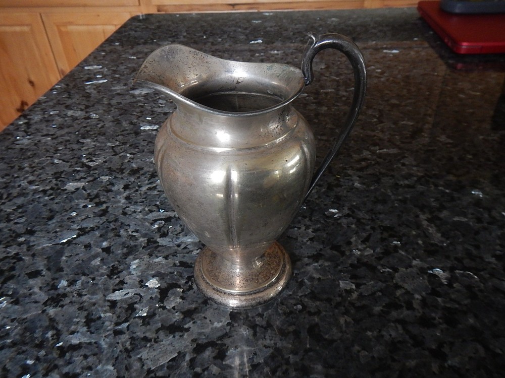 Vintage Crescent silver Mfg Co. Silver Plate Creamer / small pitcher