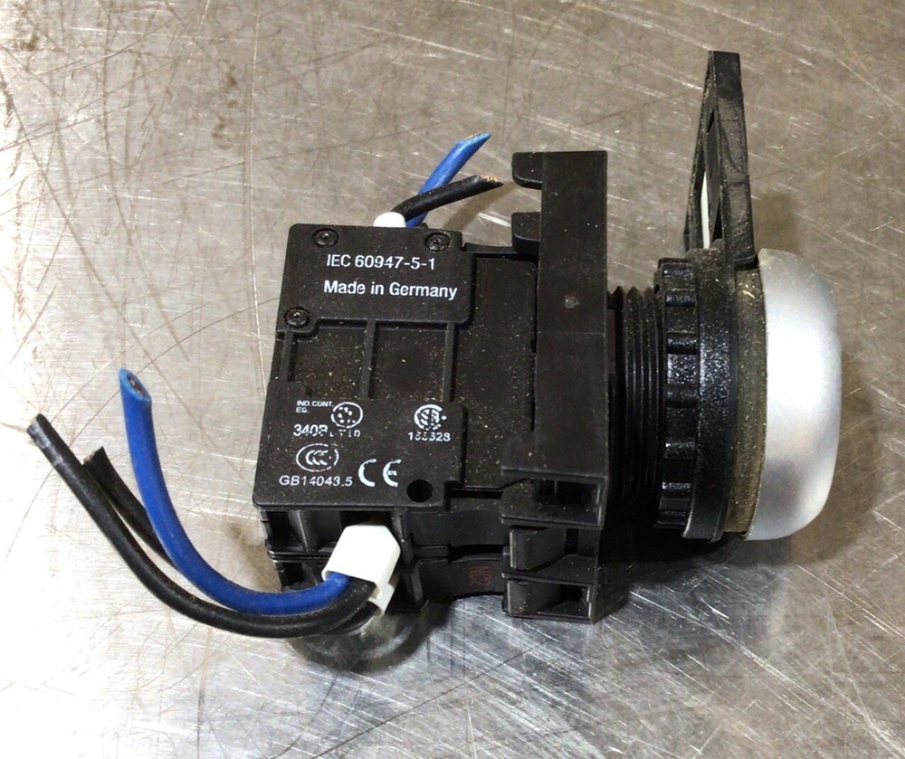 Eaton Red Control Voltage OFF Pushbutton 60947