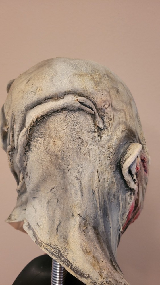 Zombie walker Halloween mask from HD studios
