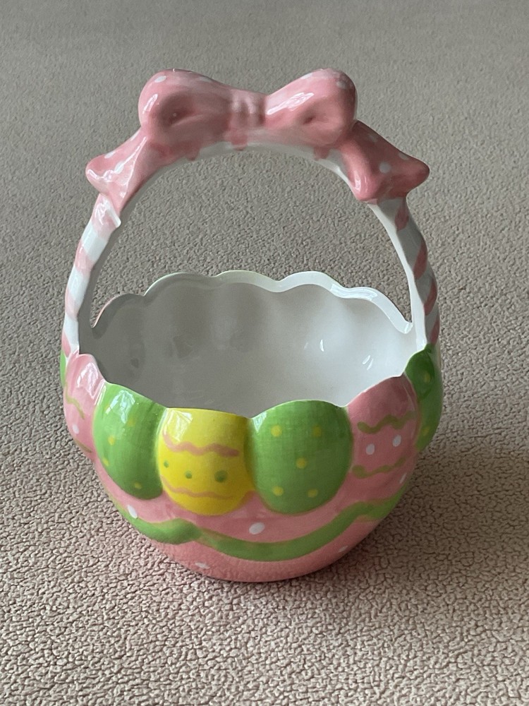 Ceramic Easter Basket Candy Bowl 6x5” Hand Painted