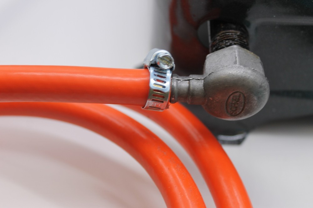 Regulator with 6" Hose BBQ 4 Regular LPG Burner