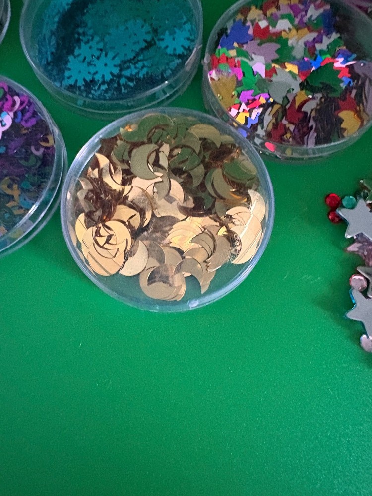 Multicolored Shaped Glitter - 7 0.5 oz containers plus 0.2 oz