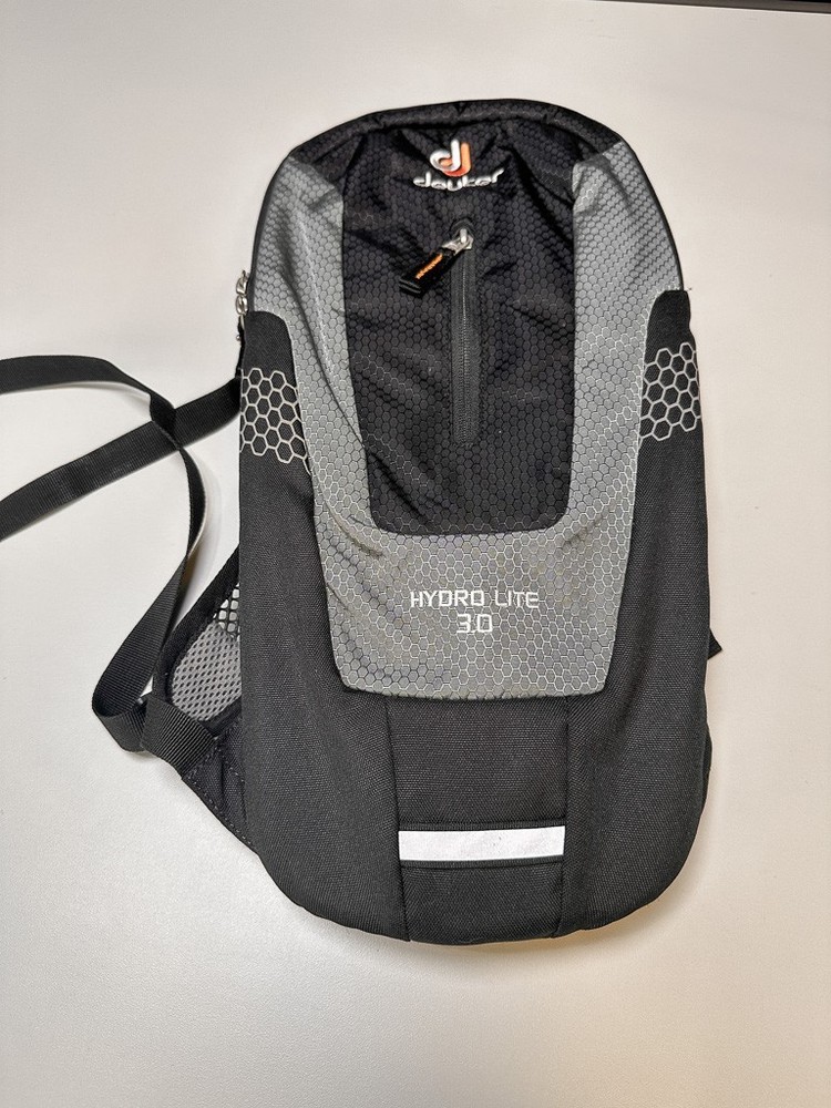Deuter Hydro Lite 3.0 Hydration Backpack – Insulated Hiking PackPack