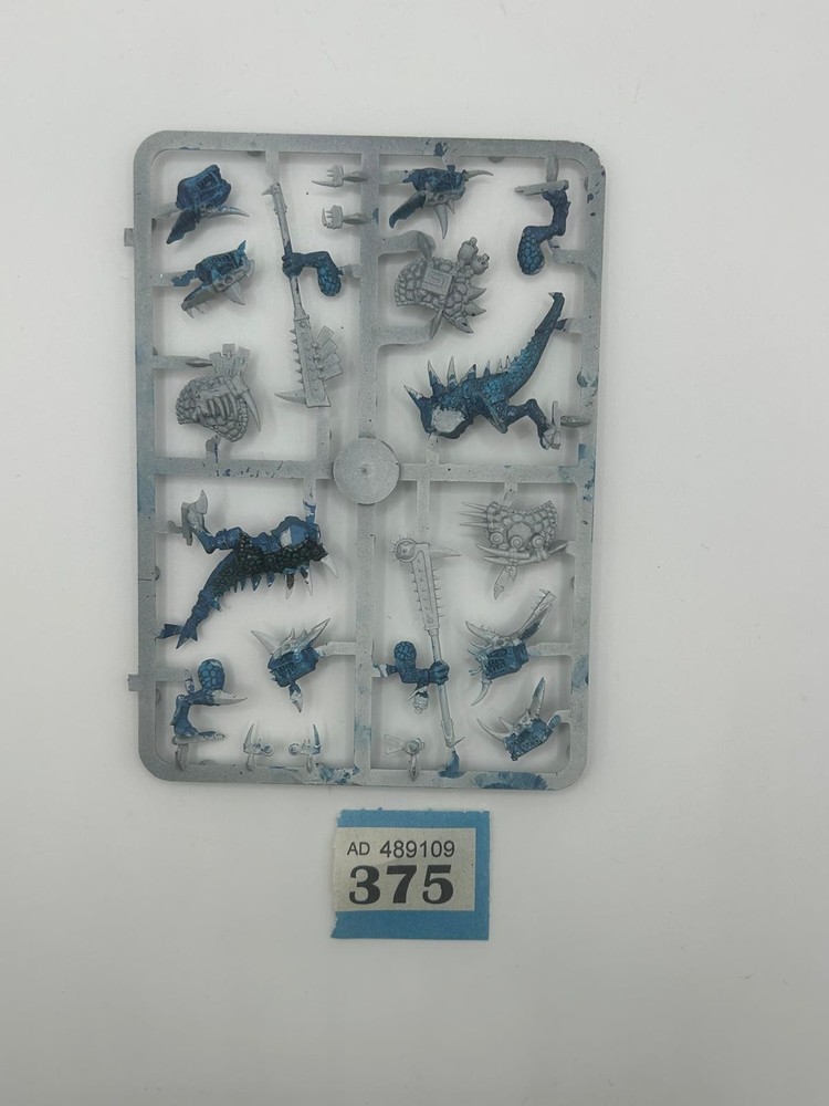 Warhammer Fantasy- Seraphon Saurus