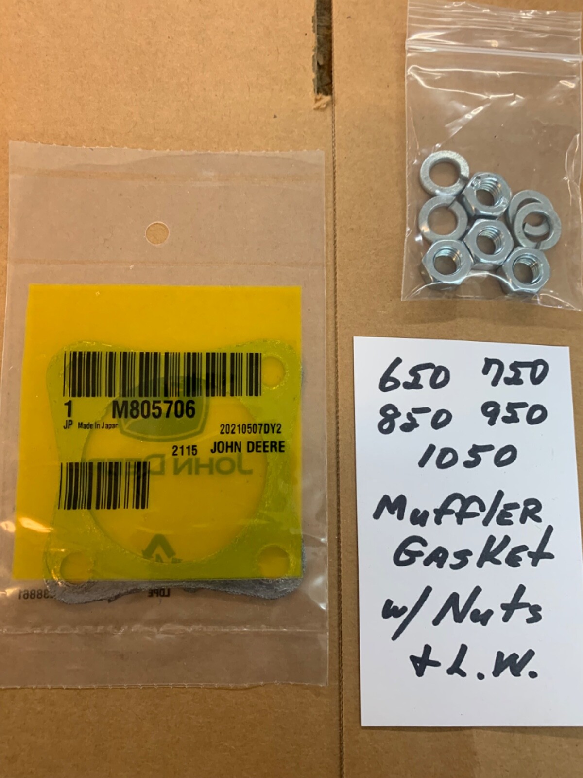 John Deere 650/ 750/ 850/ 950/ 1050 Muffler Gasket w/ Hardware