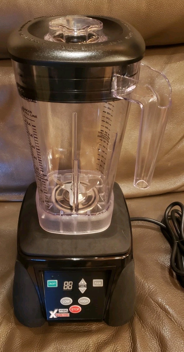 Waring MX1100XTX Xtreme 3 1/2 hp Commercial Blender with Electronic Keypad
