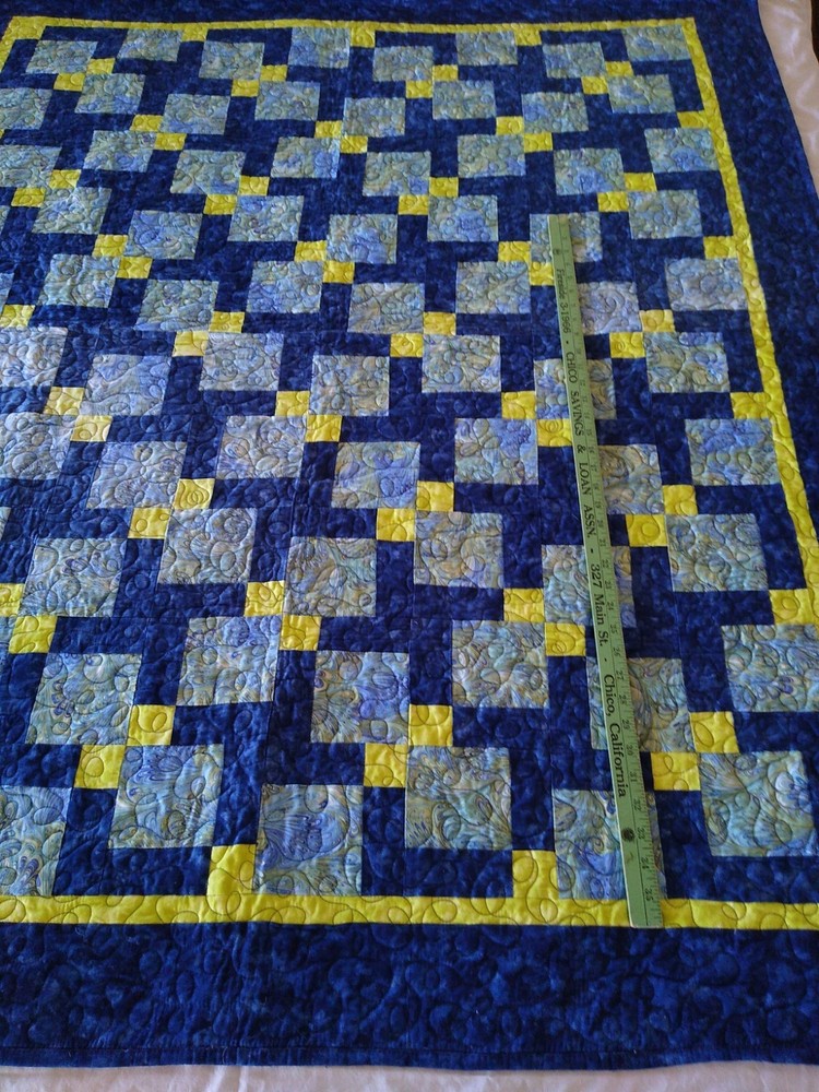 HANDMADE QUILT navy blue neon green throw 50 x 60 machine quilted patchwork euc