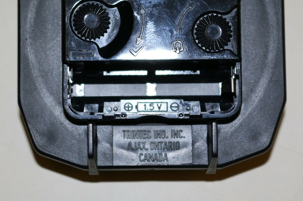 Trintec 3.5"  VOR Desk Alarm Clock - Model DM64 - Canada