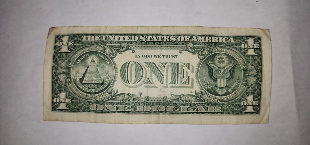 one dollar bill Serial Number K 54749255 E Error