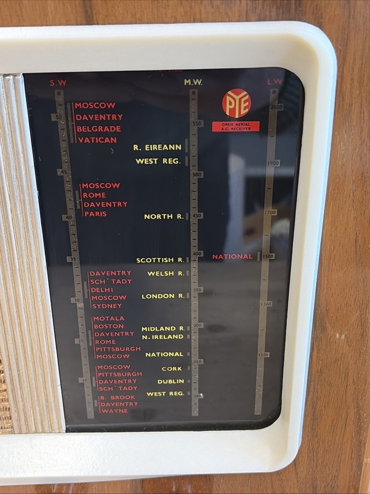 Pye 15A CLEAN Example - Vintage Radio