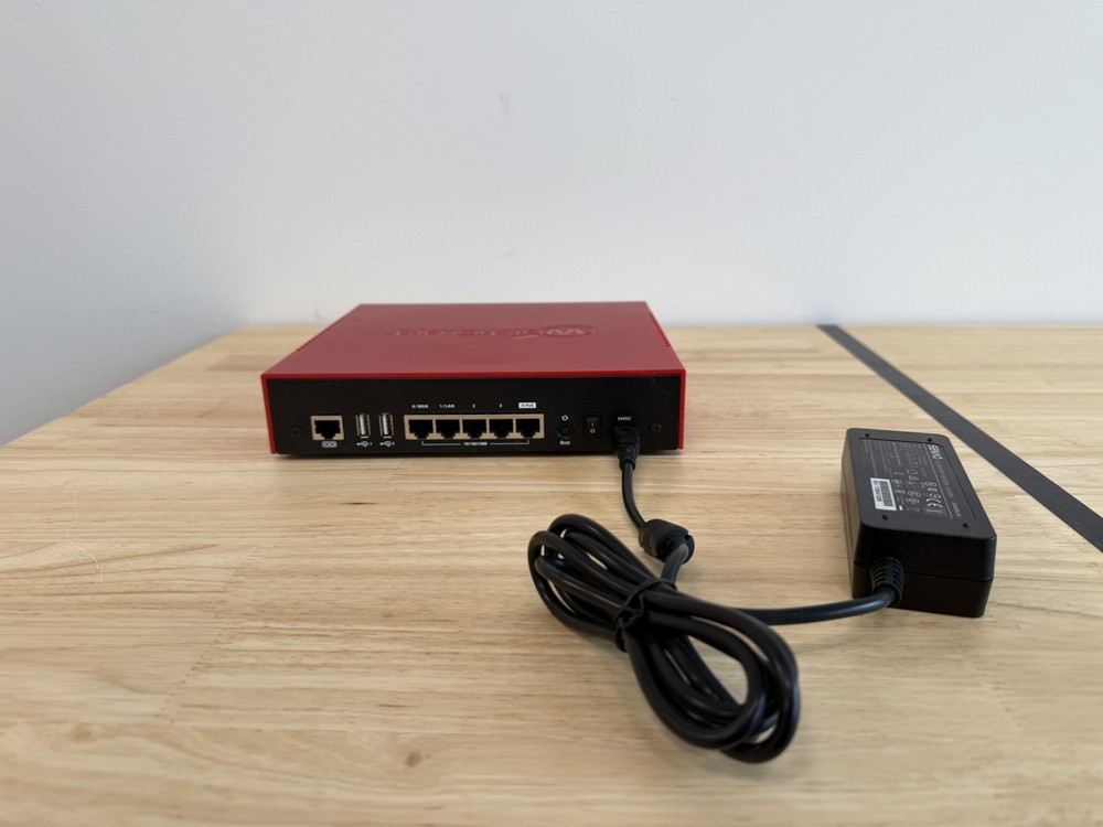 WatchGuard FireBox T55 (MS5AE5) Network Security Firewall Appliance + AC adapter