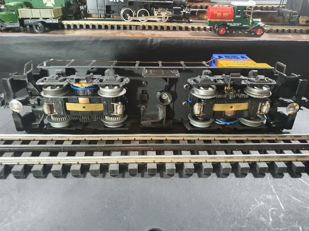 O Scale Diesel Locomotive Engine