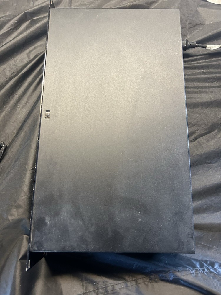 a Gemini CD-110 Professional CD Player Untested