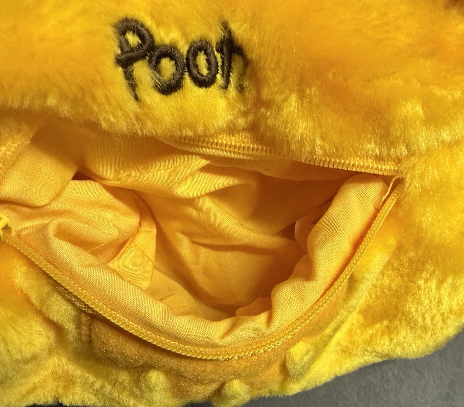 Vintage 90s - Disney Winnie The Pooh - Plush Fanny Pack & Plush Purse