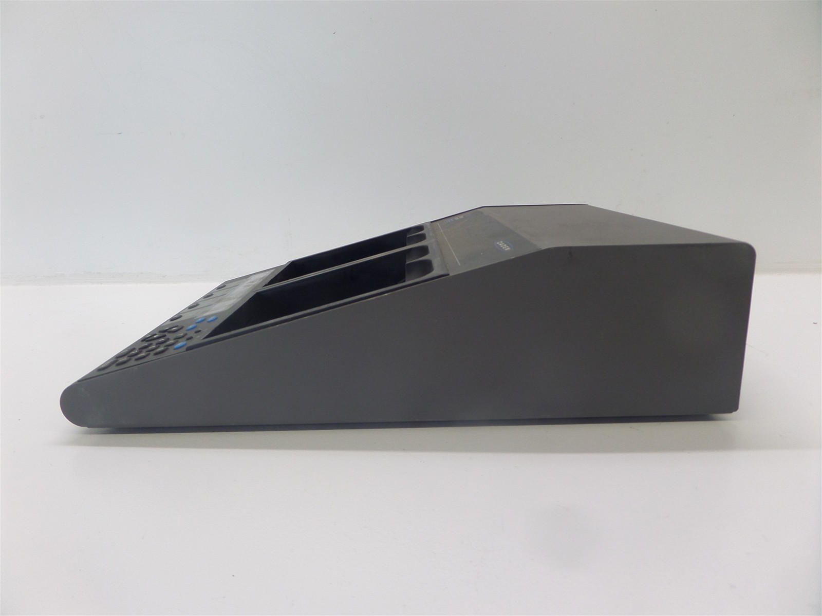 Cadex C7400 Battery Analyzer - No Battery Adapters