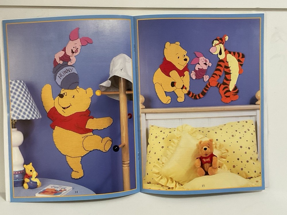 Leisure Arts Pooh Wall Decor Plastic Canvas Chart Pattern Book