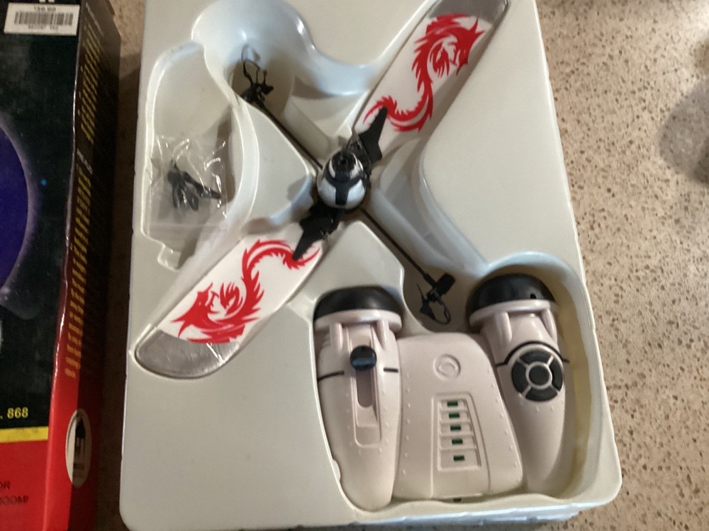 SUPER CYCLONE ZOOM ORBITER 4CH REMOTE CONTROL HELICOPTER