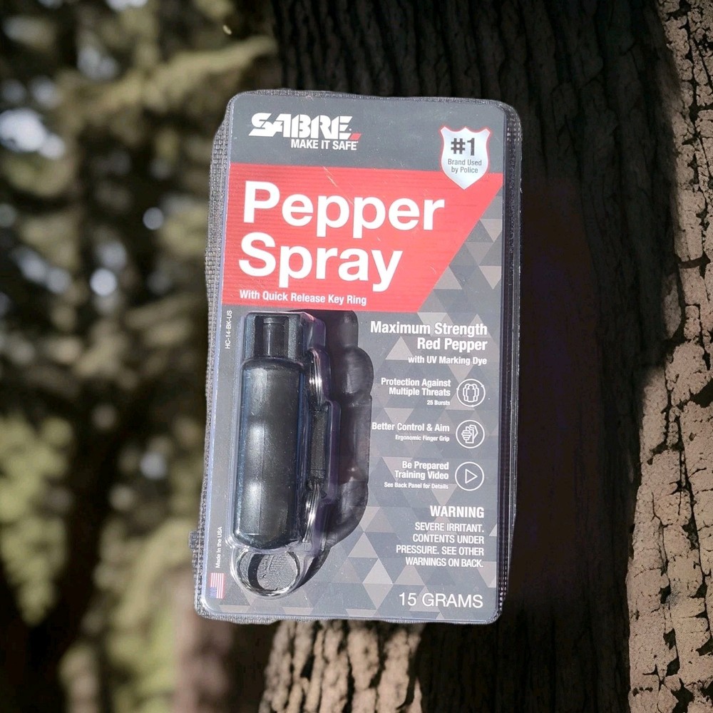 Sabre Pepper Spray Maximum Strength 15 Grams with Quick Release Key Ring