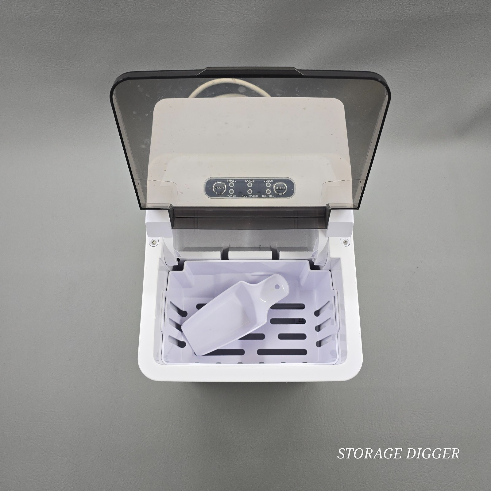 2024 Ambiano 26 lb. Countertop Ice Maker, Model GT-EWM-04-US, Made in China