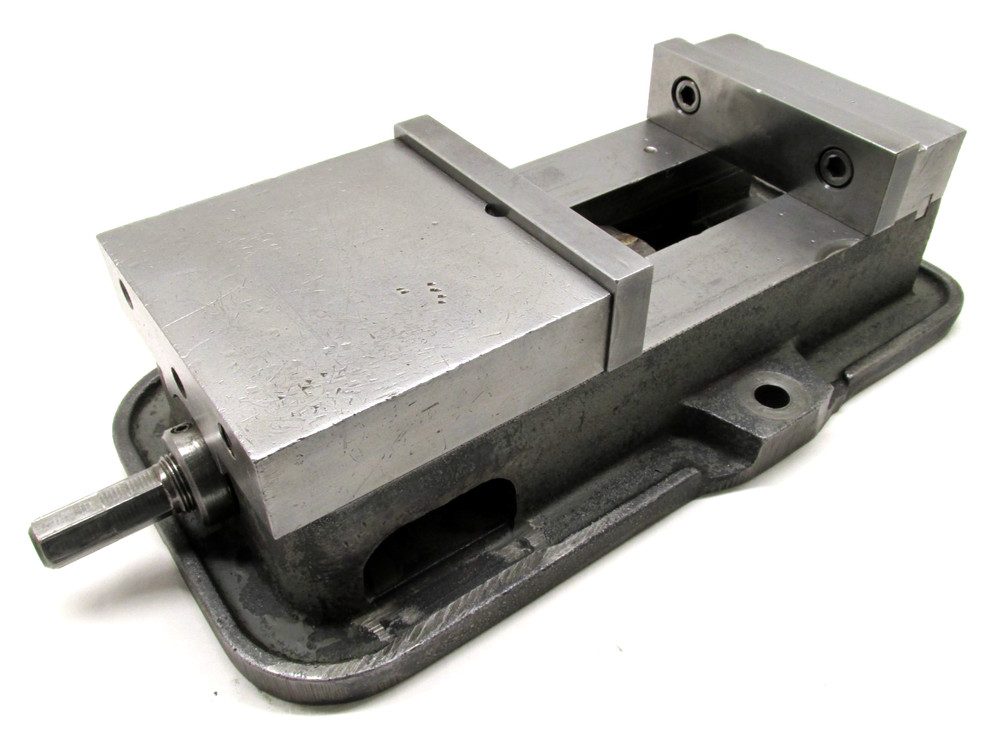 KURT ANGLOCK 6" MILLING MACHINE VISE w/ JAWS & HANDLE - #D60