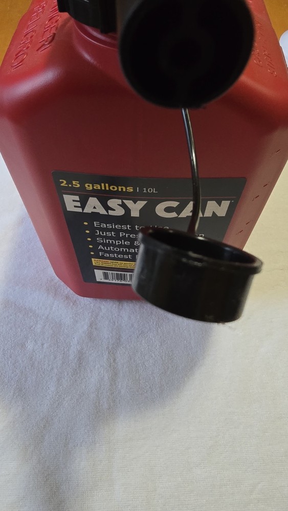 2.5 Gallon GAS Easy Can,NEW Easiest Use