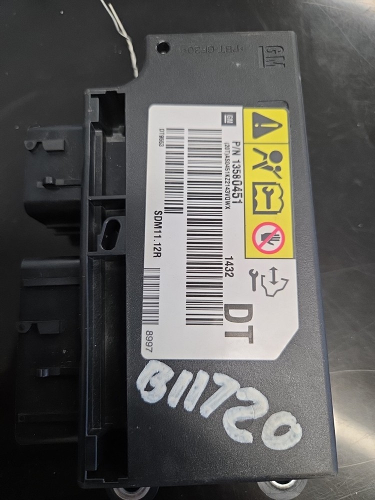 2011-2014 GM RESTRAINT CONTROL SENSING MODULE BCM OEM * NO CRASH * 13580451