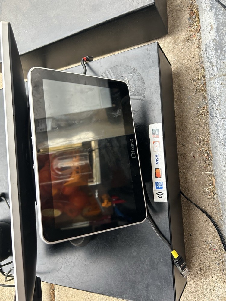 Toast POS System Bundle with Card Reader, Cash Drawer, Receipt Printer, Dell Mo…