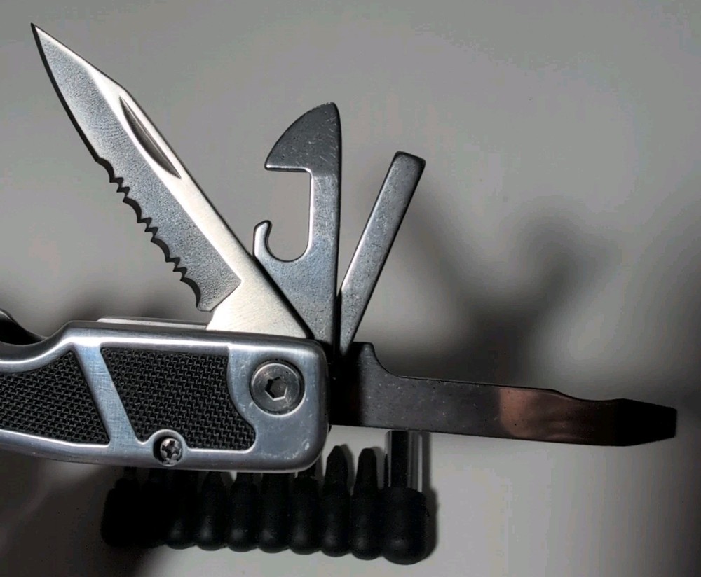 Blackstone Medium premium Industrial Multi-tool With Case