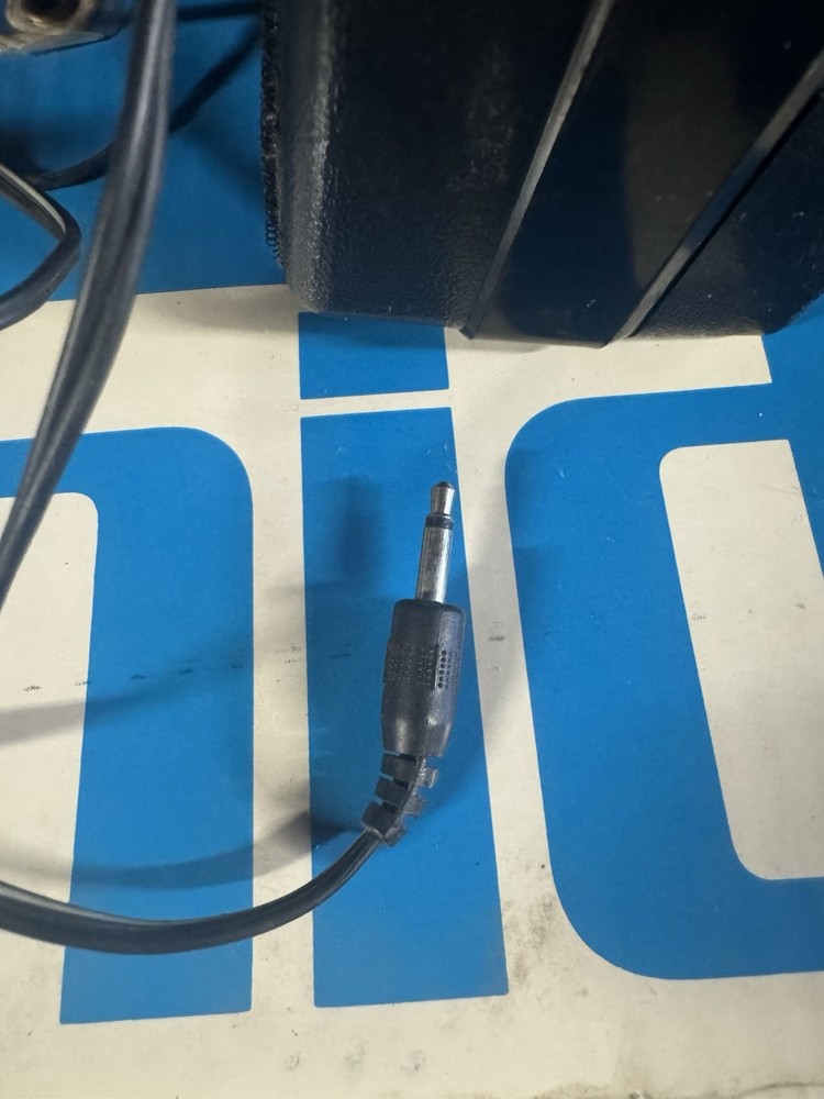 PT-712 COMMUNICATION SPEAKER Untested CB Radio