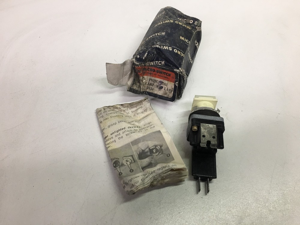 HoneyWell Push-Button Micro Switch PMHC135A1 7839