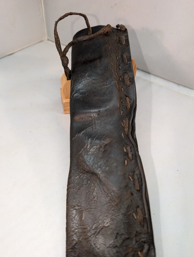 Antique Beavertail Knife Indian 1800c.