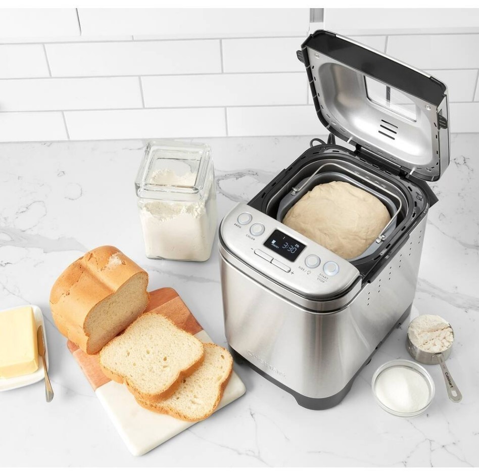 CUISINART CBK-100 2-Pound Programmable Breadmaker - Stainless Steel