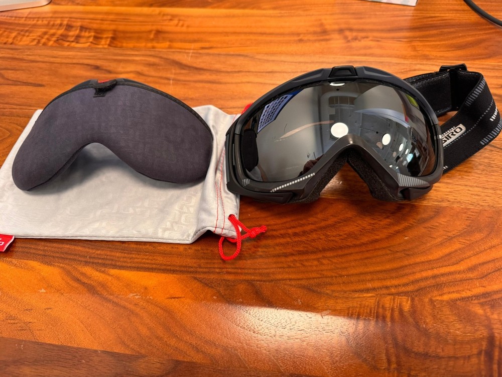 giro ski goggles