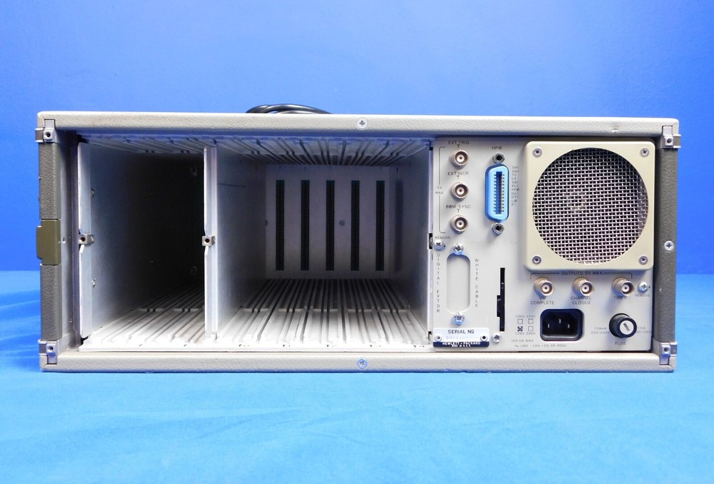 Keysight / Agilent 3497A Data Acquisition/Control Mainframe * UNTESTED *