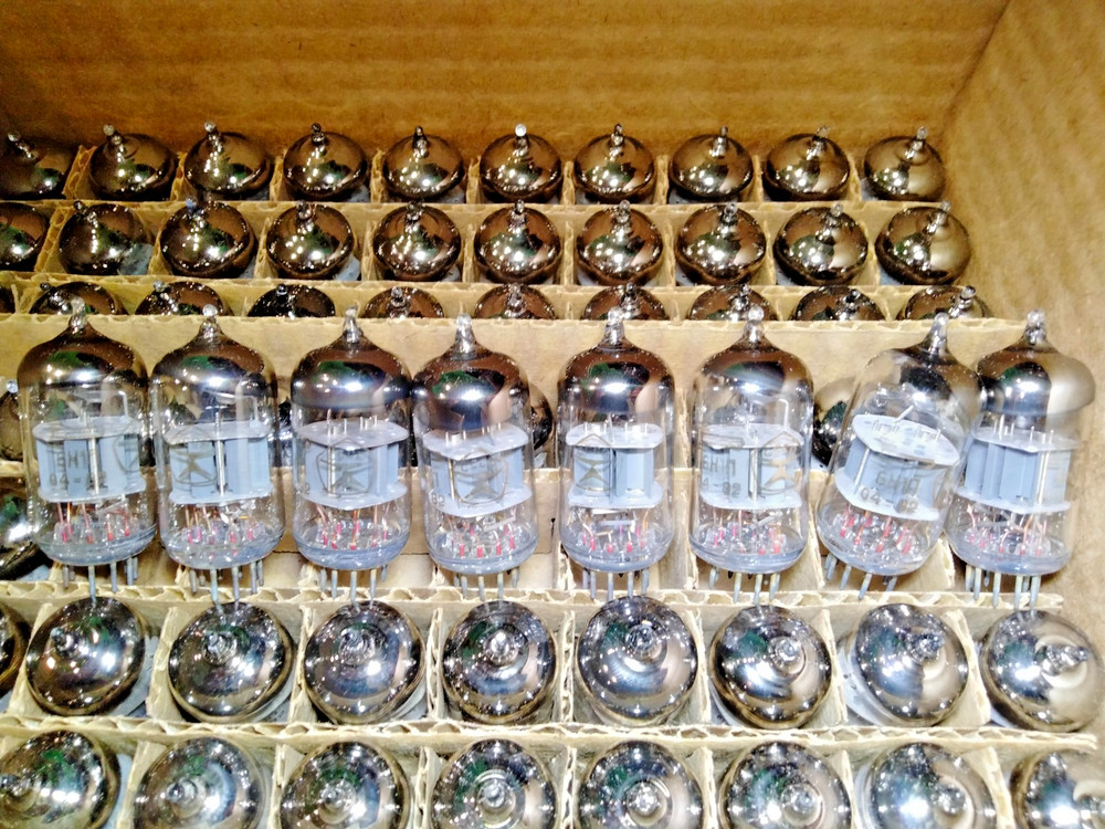 8 pcs 6N1P New Voskhod Tube  Same Date 04.82