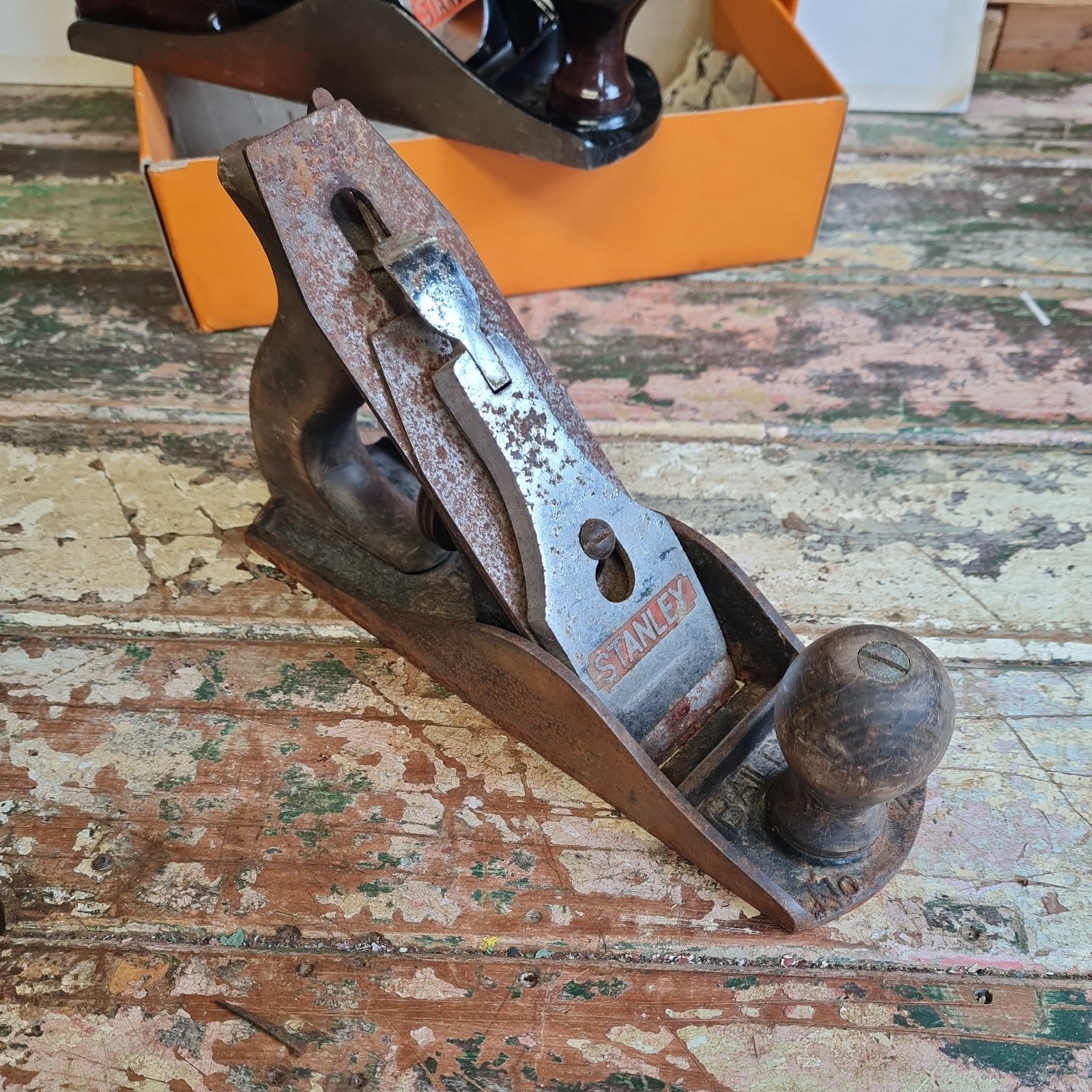 Job Lot 2 (x6 ) of woodworking Carpentry Planes stanley & record workshop