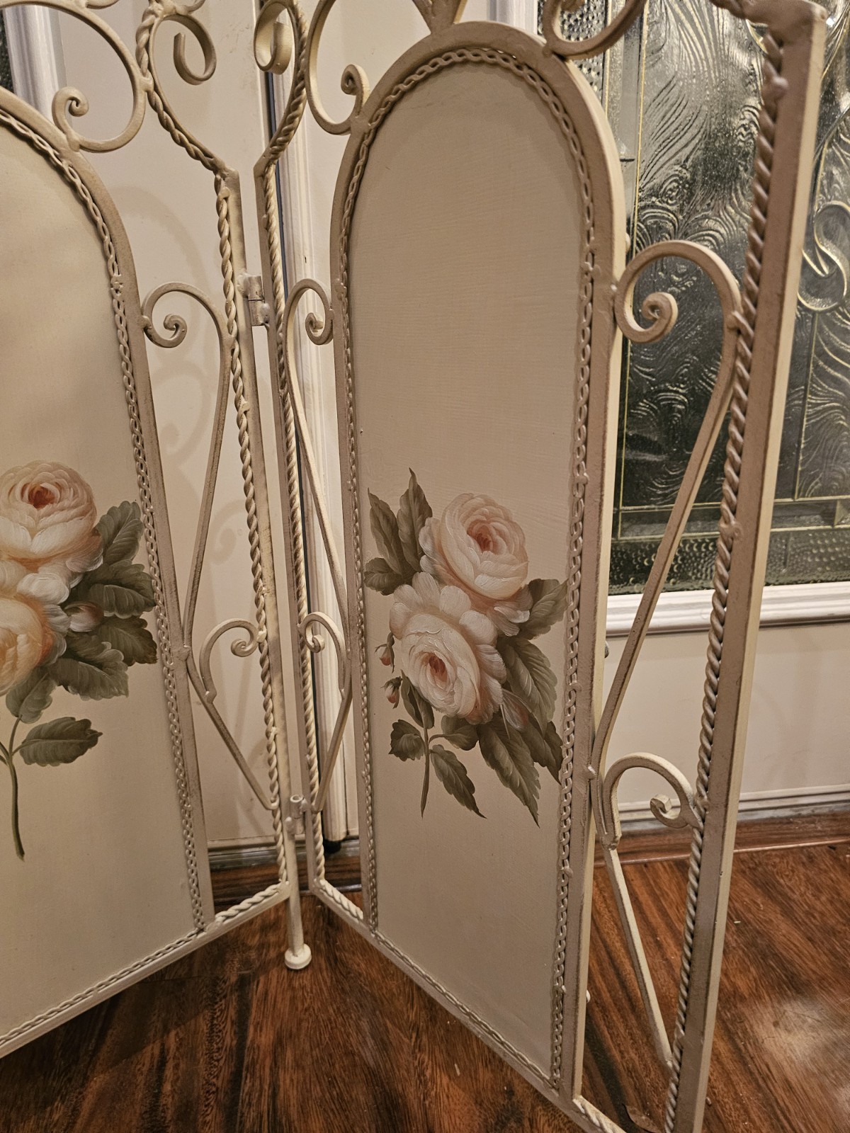 Vintage Victorian WroughtIron Short Room Divider W/Rose Panels-Very Good