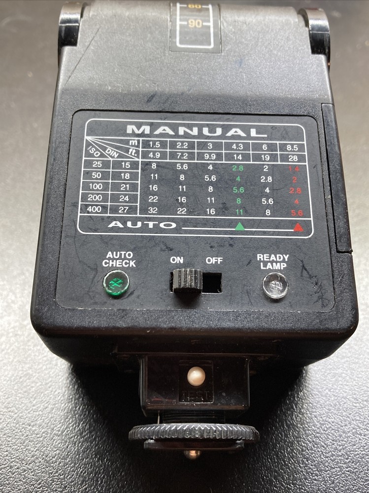 Vivitar Electronic Flash 2000 For Parts Untested