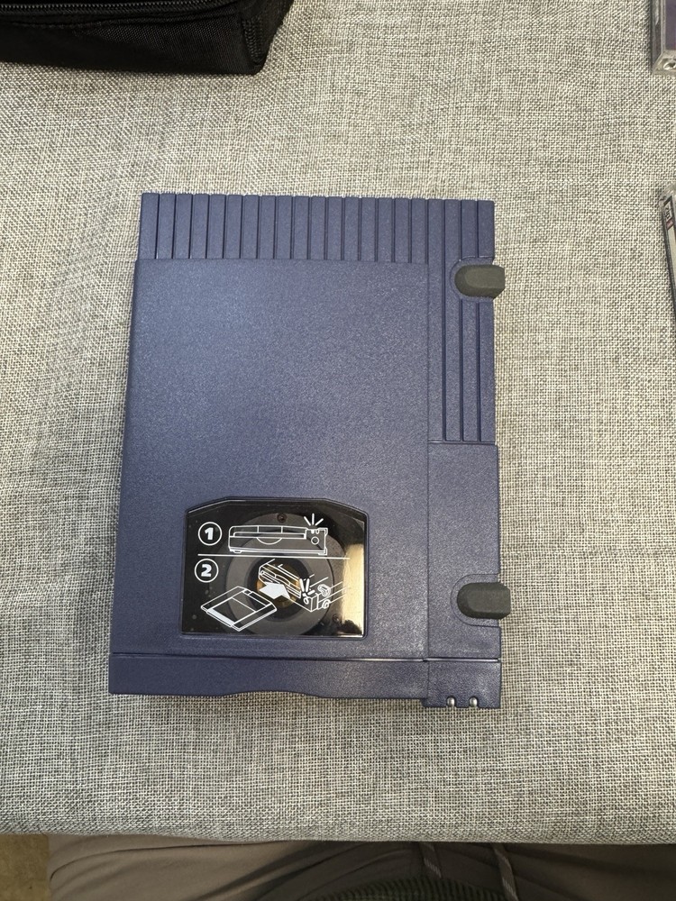 Iomega Zip Drive & 4 Disks - Untested