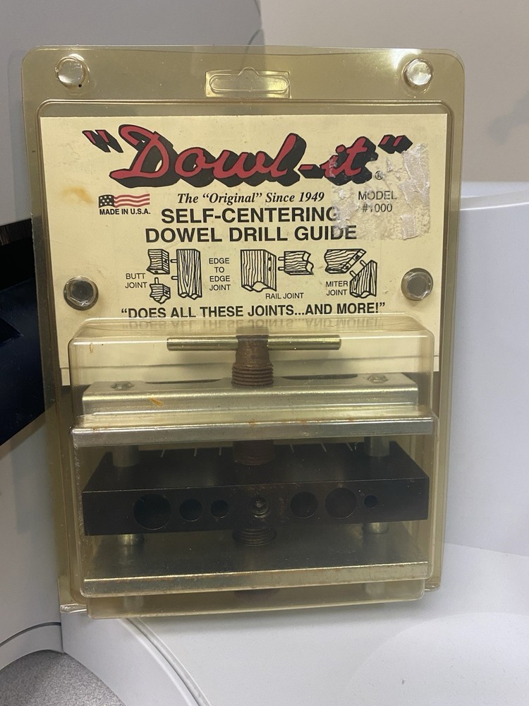 Dowl-it Self Centering Dowel Pin Drill Guide Vise Tool model 1000  Made U.S.A.