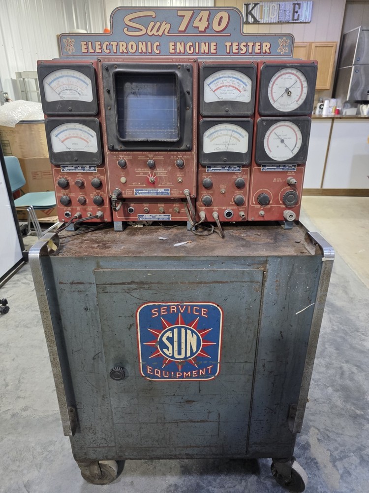 Vintage Sun 740 Electronic Engine Starter With Cabinet, UNTESTED