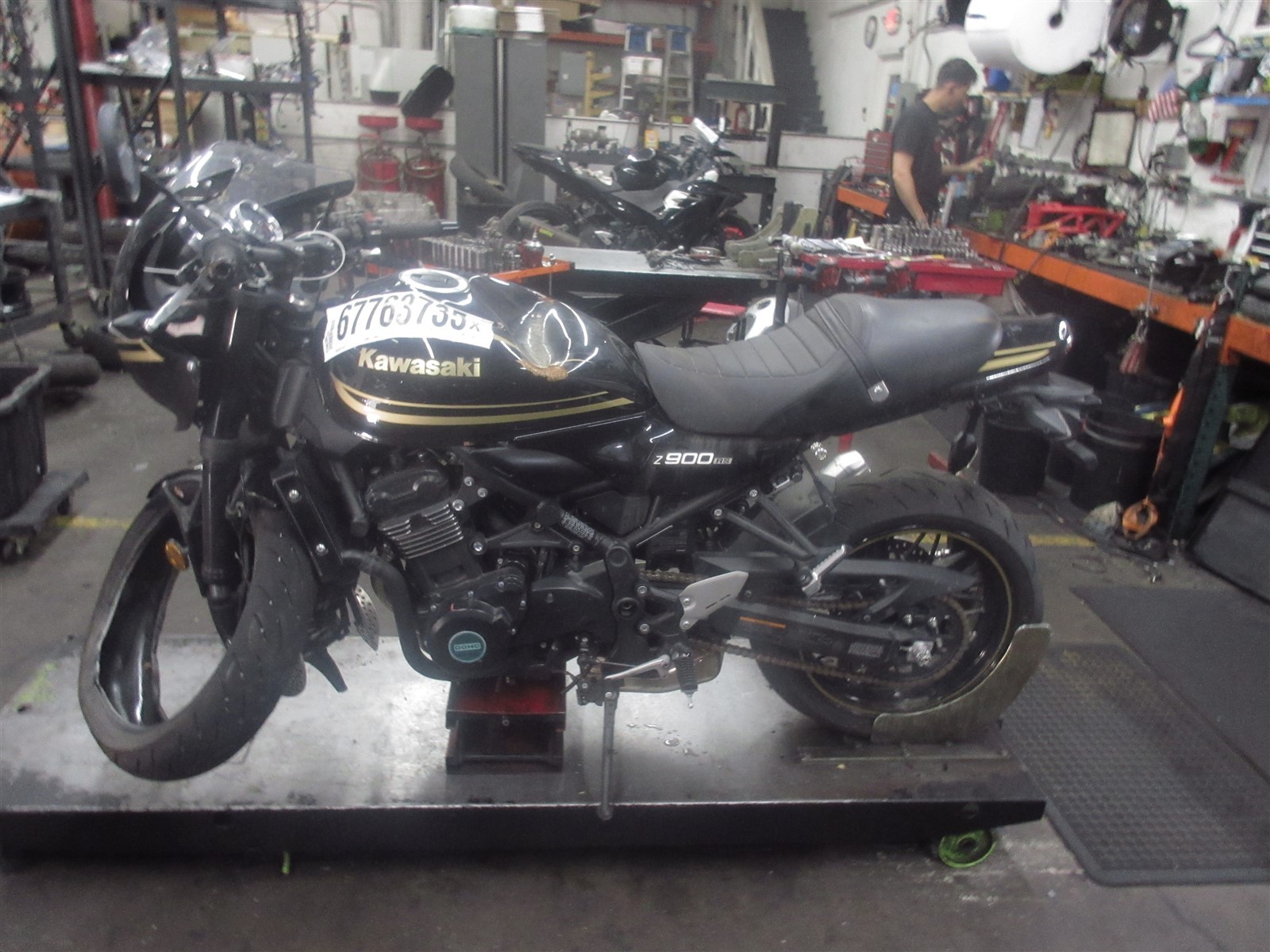 2023 20-23 Kawasaki ZR900 Z900 Crankcase Crank Case Engine Motor Block OEM