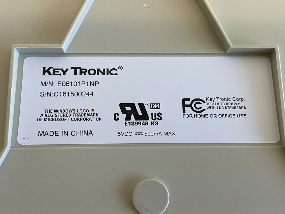 PP16: Keytronic Keyboard And Mouse E06101P1NP & 2MOUSEP1LNP