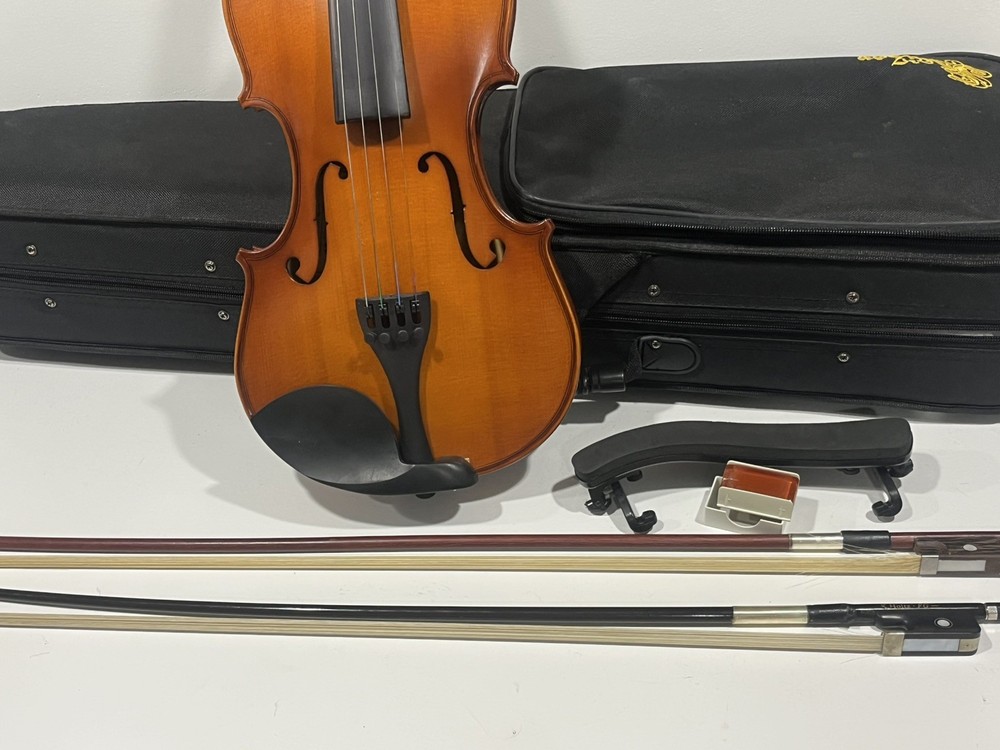Full Sized Classic Kaizer Violin Set