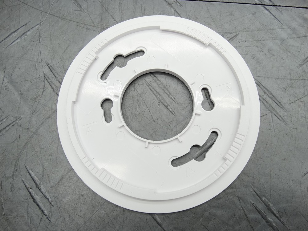 Kidde Hardwired Interconnected Smoke Detector with Photoelectric Sensor 21031482