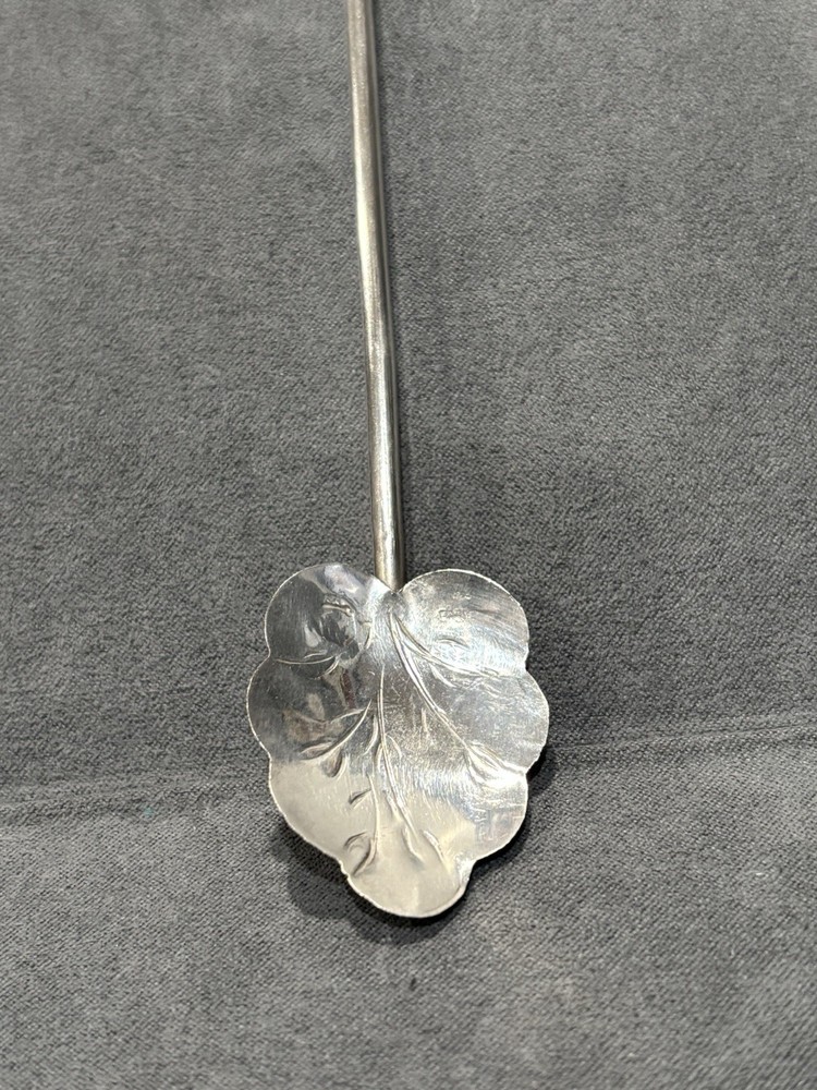 Vintage Sterling Silver Leaf Patterned Drink Stirrer in Excellent Condition