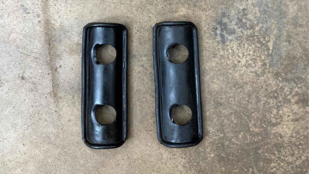 BMW Slash 2 Rabbit Ears (Headlight Holders)