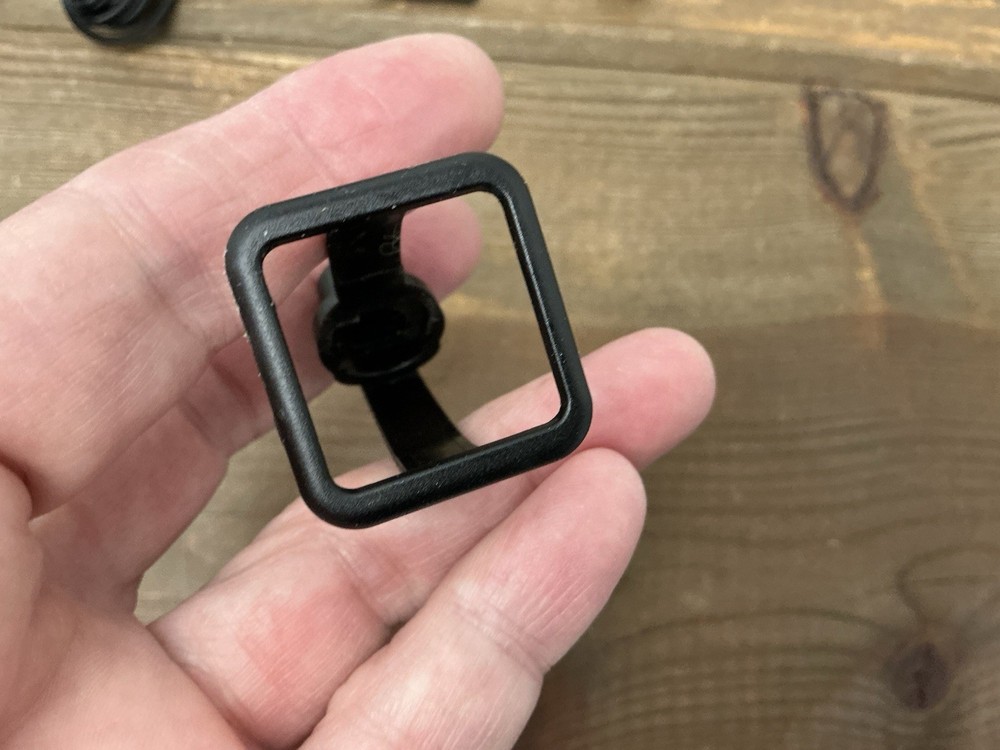 CatEye Strada Cadence CC-RD200 Wired Cycling Computer Cat Eye