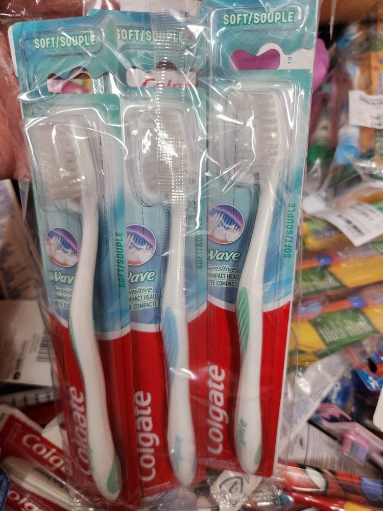 6 Pack Colgate Wave Soft SENSITIVE Compact Head Toothbrushes