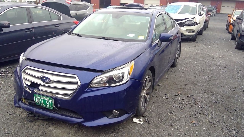 LEGACY 2017 Glove Box 2043205